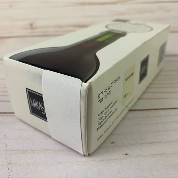 MIKASA Stars & Stripes Apple Lead Crystal Decanter Wine Bottle Stopper Austria - Picture 3 of 6